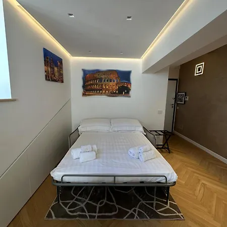Charma Luxury - *