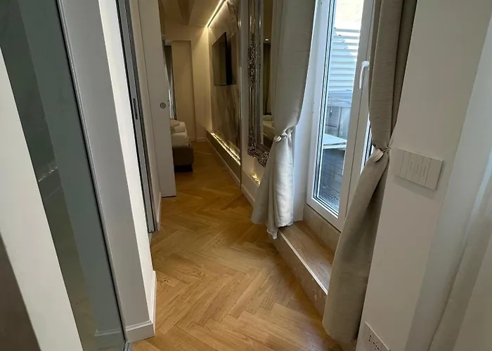 Charma Luxury - Rom